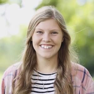 Meet your Posher, Michaela